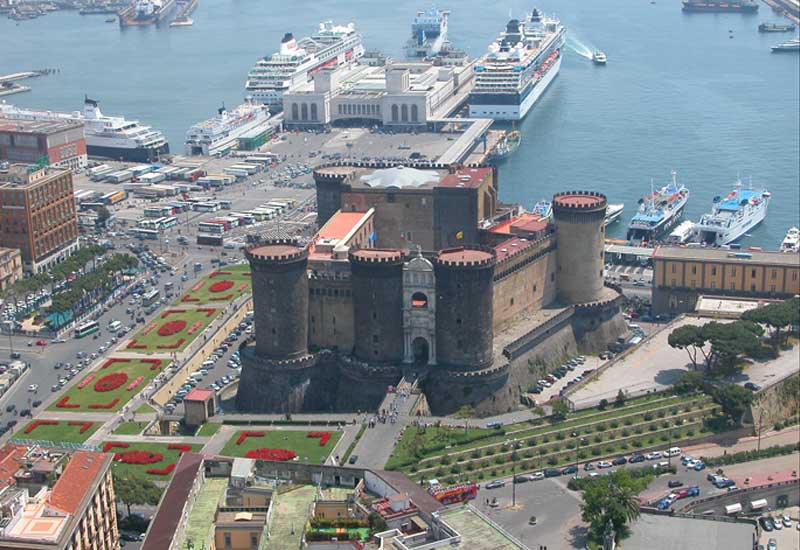 Italy Napoli Nuovo Citadel Nuovo Citadel Napoli - Napoli - Italy