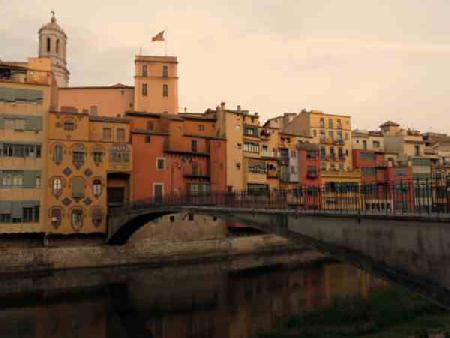 Hoteles cerca de Pont d' en Gómez  Girona