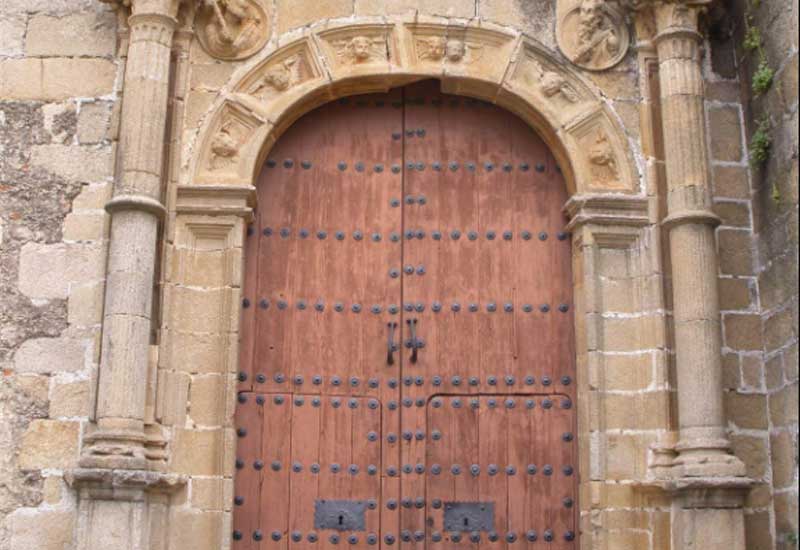 España Cáceres  Iglesia de San Mateo Iglesia de San Mateo Cáceres - Cáceres  - España
