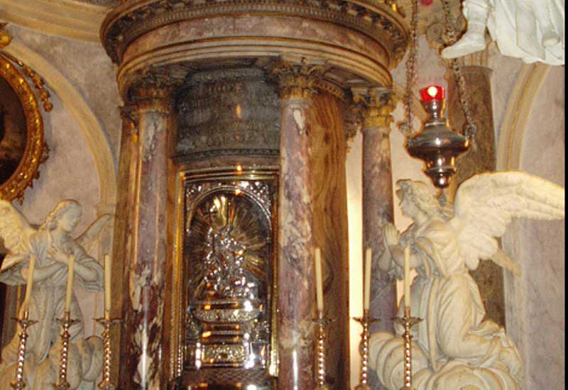 España Cádiz Iglesia de Santa Cueva Iglesia de Santa Cueva Cádiz - Cádiz - España