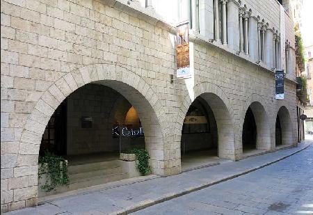 Hoteles cerca de Fontana d´Or  Girona