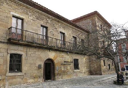 Jovellanos Birth House