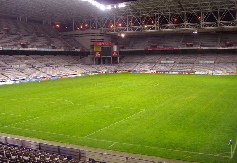 España Oviedo Estadio Nuevo Carlos Tartiere Estadio Nuevo Carlos Tartiere Oviedo - Oviedo - España