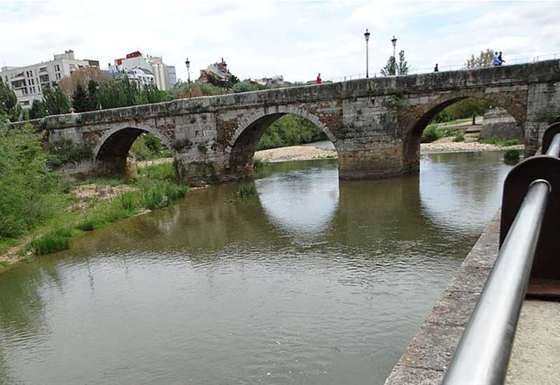 España León  Puente de San Marcos Puente de San Marcos León - León  - España