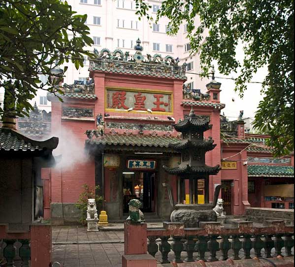 Vietnam Ho Chi Minh Pagoda del Emperador de Jade Pagoda del Emperador de Jade Vietnam - Ho Chi Minh - Vietnam