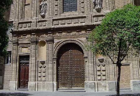 Hoteles cerca de Iglesia de la Mantería  Zaragoza