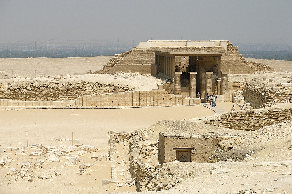 Egipto Sakkara  Pirámide Escalonada de Zoser Pirámide Escalonada de Zoser Egipto - Sakkara  - Egipto