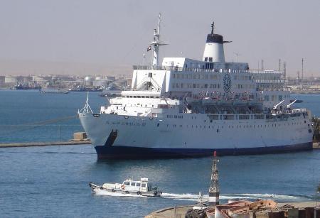 Puerto de Suez