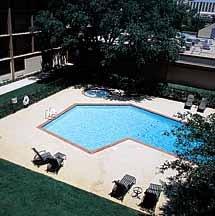 Las mejores ofertas de Clarion Hotel Park Central Dallas 