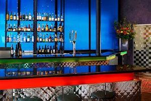 CLUB INTRAWEST - VANCOUVER