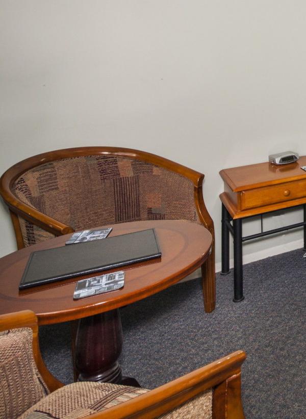 DAYLESFORD CENTRAL MOTOR INN