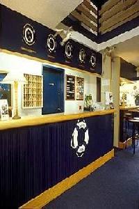 Las mejores ofertas de Stars Bordeaux Sud Villenave-dʿ Ornon 