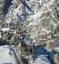 Las mejores ofertas de Apartamentos  Magic Canillo Resort Cañete