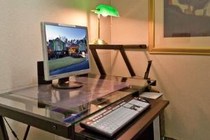 Las mejores ofertas de HOLIDAY INN HOTEL AND SUITES PEACHTREE CITY Peachtree City