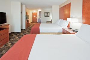 Las mejores ofertas de HOLIDAY INN EXPRESS HOTEL & SUITES BAINBRIDGE Bainbridge