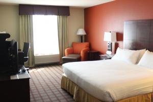 Las mejores ofertas de HOLIDAY INN EXPRESS HOTEL & SUITES CHICAGO-ALGONQUIN Chicago