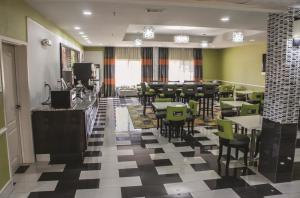 Las mejores ofertas de La Quinta Inn & Suites Prattville Prattville