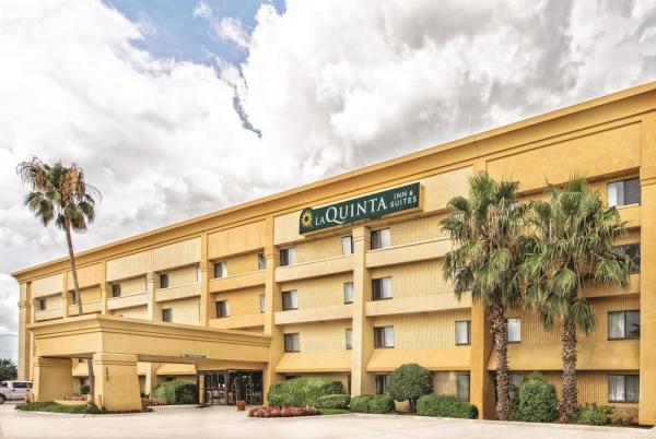 LA QUINTA INN HOUSTON BAYTOWN EAST 4025