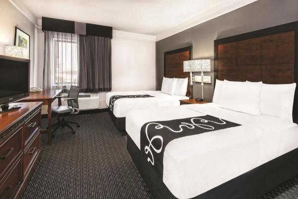 LA QUINTA INN HOUSTON BAYTOWN EAST 4025