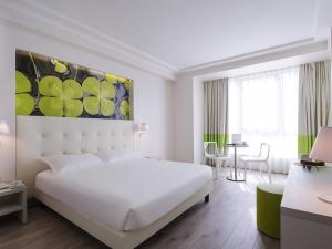 Las mejores ofertas de ibis Styles Milano Est Settala Milan