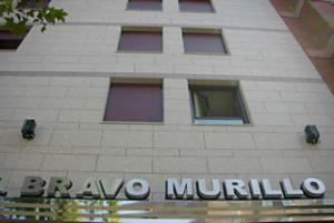 Best offers for 4C BRAVO MURILLO Madrid