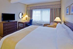 Best offers for RADISSON HOTEL PROVIDENCE AIRPORT Warwick 