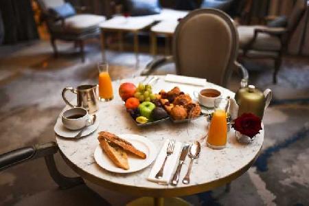 Las mejores ofertas de LANCASTER PARIS CHAMPS-ELYSEES Paris 