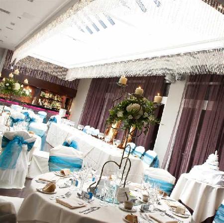 Las mejores ofertas de HALLMARK HOTEL THE QUEEN, CHESTER Wrexham