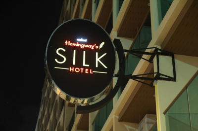 Las mejores ofertas de Hemingways Silk Hotel Patong Beach 