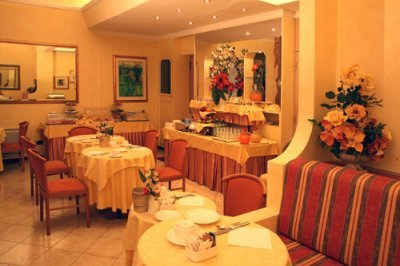 Las mejores ofertas de LLOYD Venecia