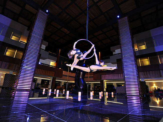 NOW EMERALD CANCUN RESORT & SPA