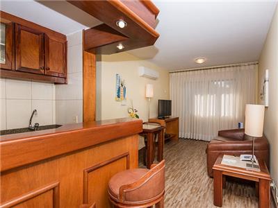 TRANSAMERICA CLASSIC LA RESIDENCE