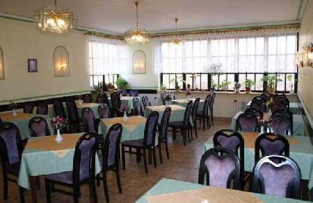 Las mejores ofertas de Jasmin Praga