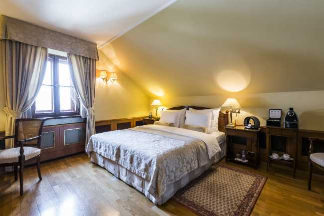 Las mejores ofertas de GOLDEN WELL HOTEL (U ZLATE STUDNE) Praga