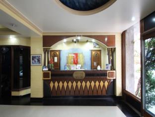 Las mejores ofertas de RED CASTLE Nadawaliya 