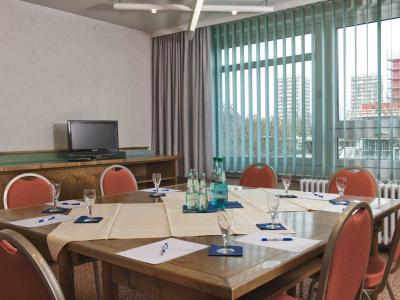 Las mejores ofertas de Andor Europa Dresden