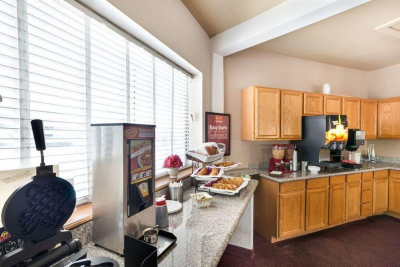 Las mejores ofertas de Econo Lodge Inn & Suites Fiesta Park San Antonio 