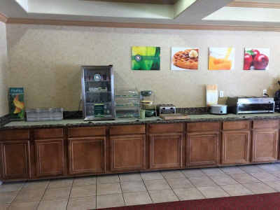 Best offers for Quality Inn & Suites Lubbock 