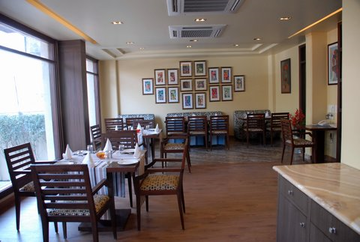 Justa the Residence Gk