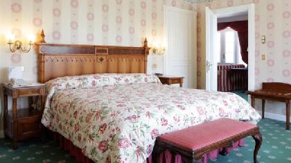 Las mejores ofertas de Disneyland Hotel + Tickets Paris 