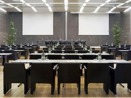 Las mejores ofertas de STARROSA GRAND Milan