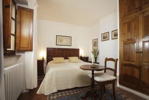 Best offers for Relais Vignale Siena