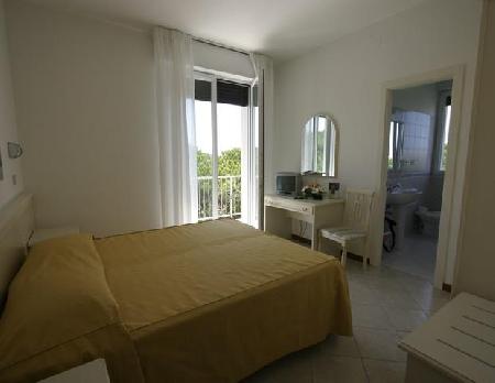 Las mejores ofertas de PICCOLO MONDO Lucca