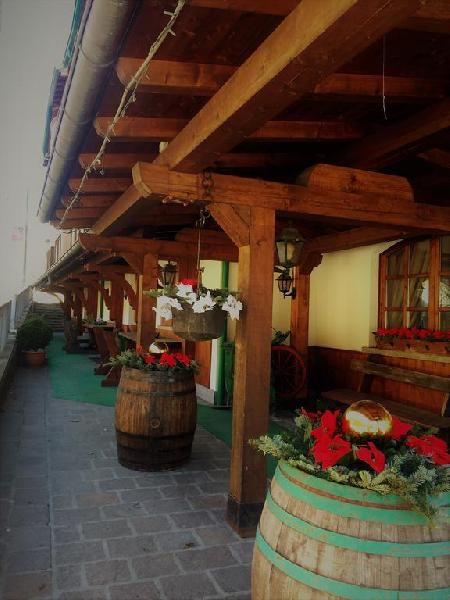 Las mejores ofertas de TOSA Madonna di Campiglio