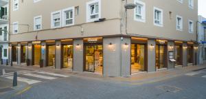 Las mejores ofertas de Hostal Mari Bahía de San Antonio