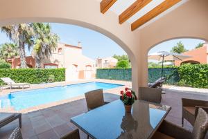 Las mejores ofertas de Maribel Cala Blanca