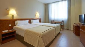 Las mejores ofertas de Hesperia Sant Joan Suites Sant Joan Despí