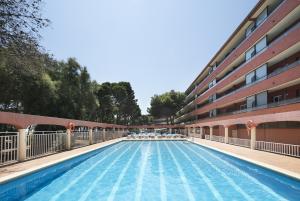 Las mejores ofertas de Apartamentos Salles Beach Lloret De Mar