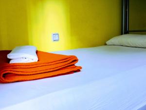 Las mejores ofertas de Garden House Hostel Barcelona by Feetup Hostels Barcelona