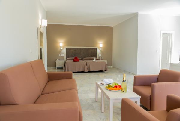 Las mejores ofertas de ROC COSTA PARK Torremolinos